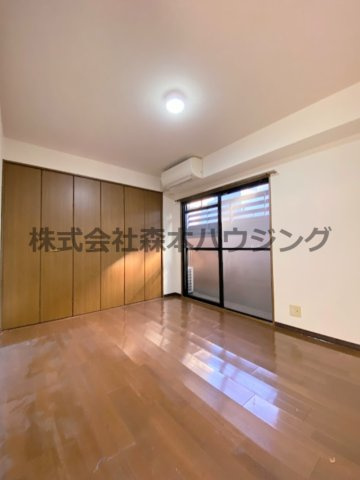 【洋室】 | 　ハイツ中道 | 個人の部屋や寝室として使える洋室です