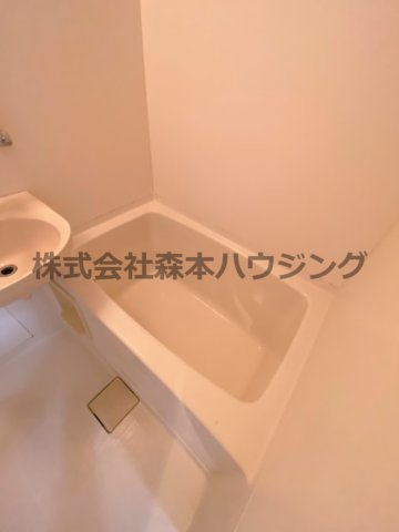 【浴室】 | 　ハイツ中道 | 落ち着いた空間のお風呂です