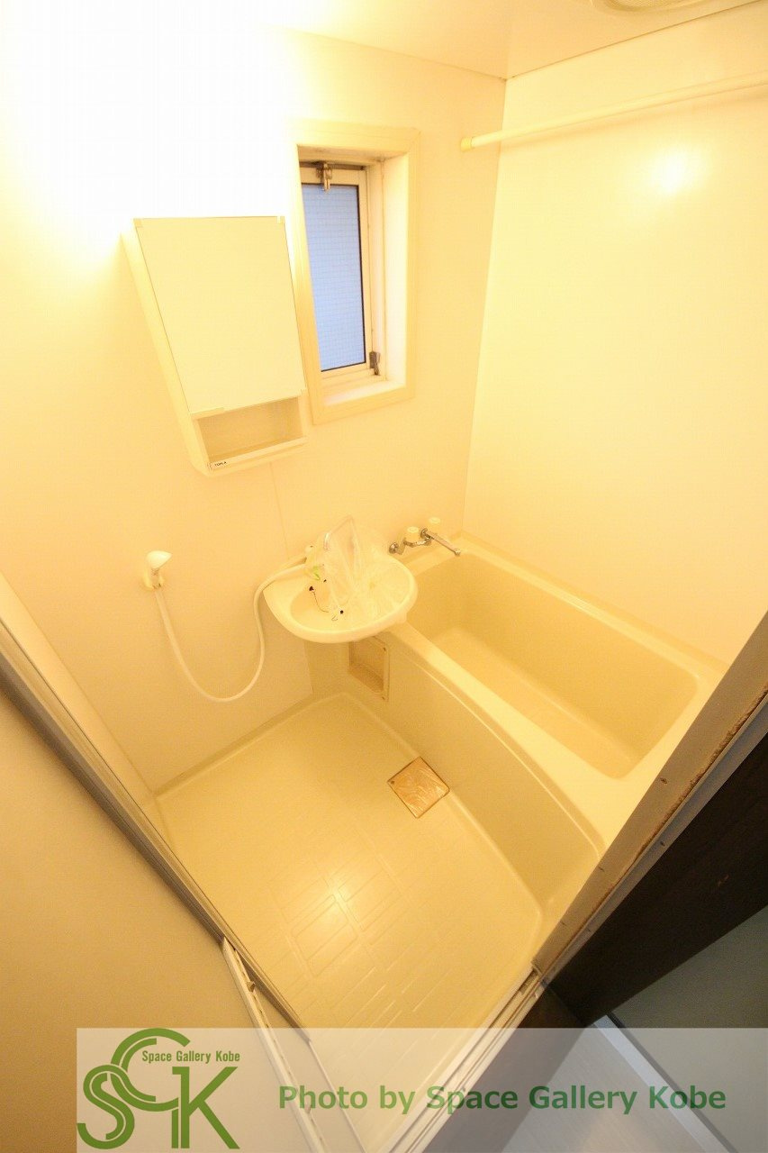 YTパルデメールの洗面所|※お部屋により仕様が異なる場合があります※