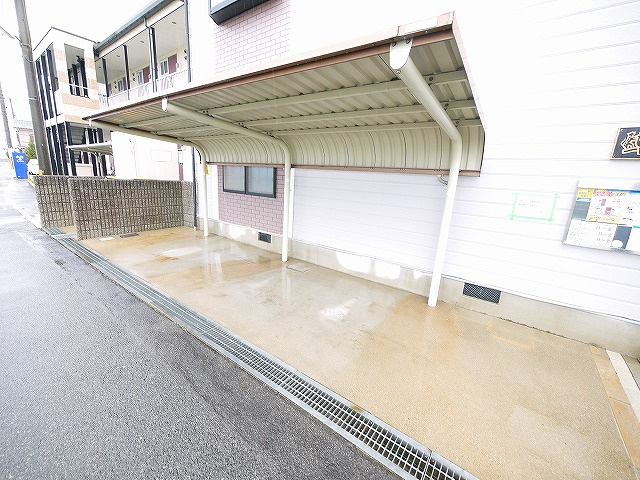 シャンポール野村Ⅱのその他共用部分|自転車置き場