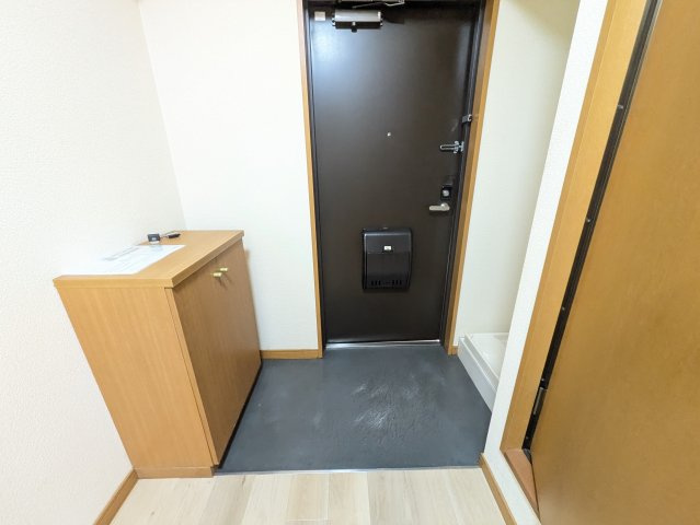 ベル千種| 名古屋市の賃貸ならMy賃貸の玄関|ベル千種