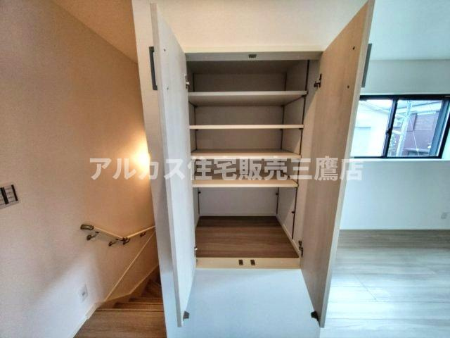 調布市深大寺北町３丁目 中央線 三鷹駅 新築戸建の収納