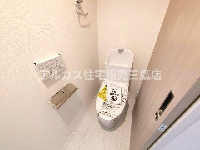 調布市深大寺北町３丁目 中央線 三鷹駅 新築戸建のトイレ