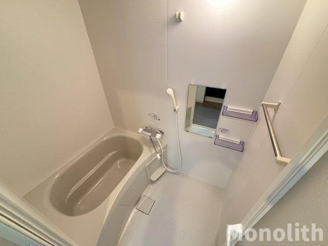 ジーメゾン岸和田スフィールの浴室