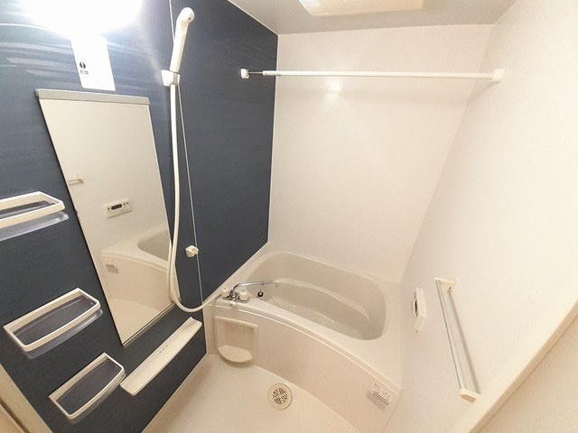 ボヌール・ラコンテの浴室|バス