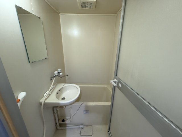 ウエストヒルズⅡの浴室