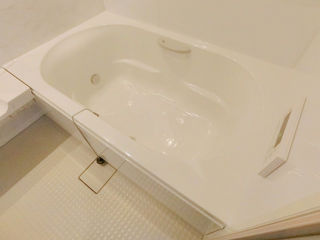 ユージニアの浴室