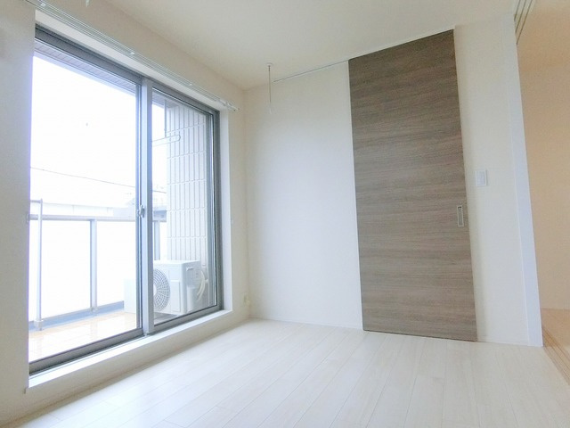 ユージニアの寝室