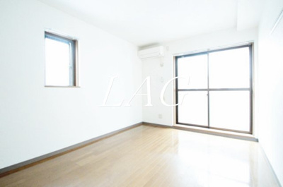 【居間・リビング】 | カトルセゾン | 洋室のお部屋です。