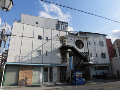 【外観】 | ＵＳフラット | 白基調とした個性的な外観です