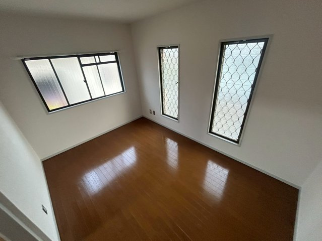 今田マンションA棟の洋室