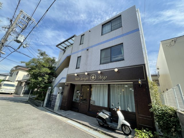 ウエストコート芦屋