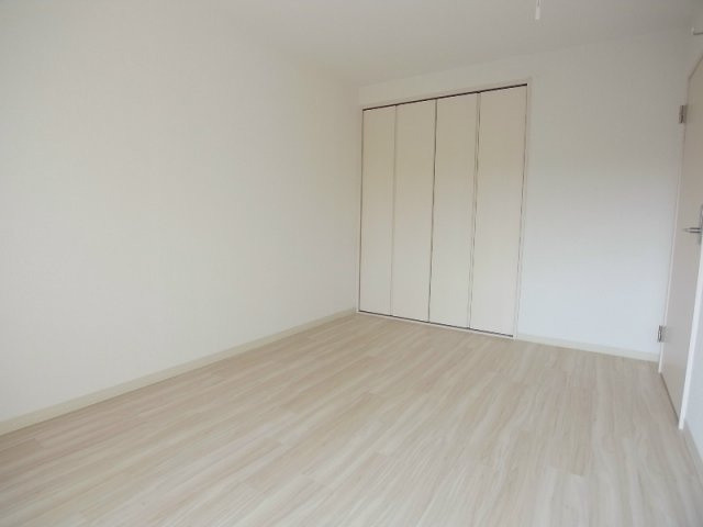 アプリーレ御影（エルスタンザ御影）の洋室