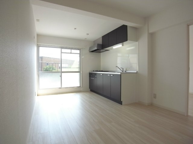 アプリーレ御影（エルスタンザ御影）の居間・リビング