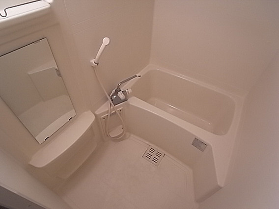 エスライズ新神戸の浴室