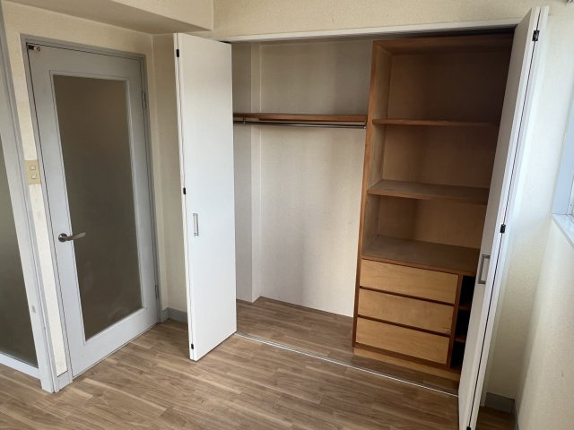 パレス上原の収納