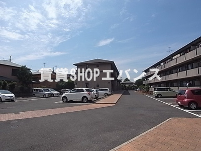 【駐車場】 | ハイローズ船橋弐番館