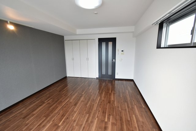 プライマル西宮夙川の居間・リビング