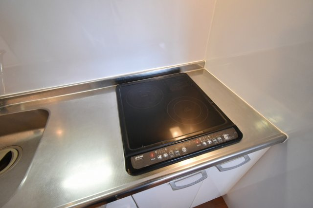 プライマル西宮夙川のキッチン|2口ＩＨコンロ