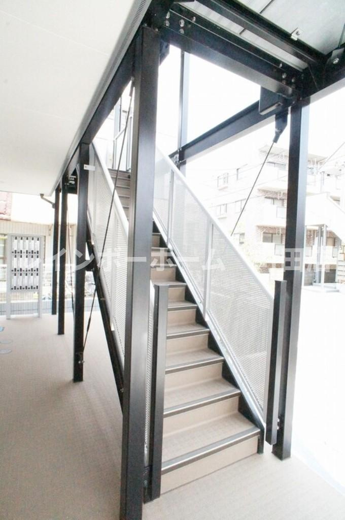 リブリ・ベルハウス※初期費用分割あと払いサービス利用可能物件のエントランス