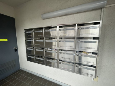 【その他共用部分】 | クリーンハイツ豊里 | 集合ポストがあります