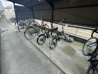 【その他共用部分】 | クリーンハイツ豊里 | 駐輪場です