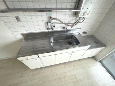 【キッチン】 | クリーンハイツ豊里 | お料理しやすいキッチンです