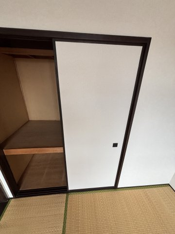 ファミール清水の収納