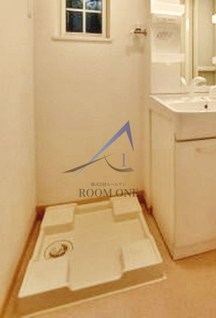 ウイステリア西台の設備|洗濯機置き場です。