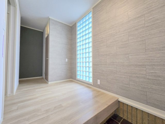 あきる野市草花　中古戸建の洋室