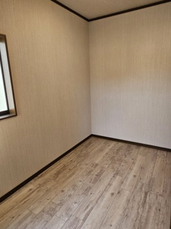 【収納】 | 角地のリフォームされたお家 | 納戸です