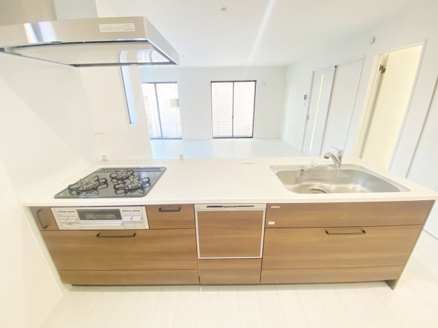 『八王子市新築戸建て』八王子市上柚木2261-2【仲介手数料無料】　１期のキッチン|～仲介手数料無料☆八王子ひなた不動産～　八王子市上柚木　新築戸建て