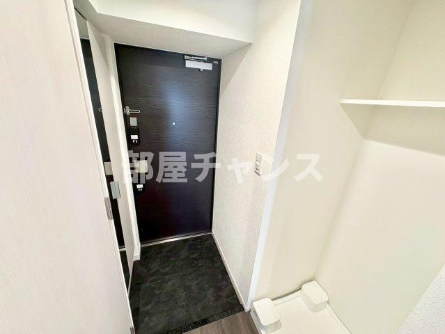 プレサンス太閤通駅前デュプルの玄関