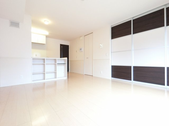 【居間・リビング】