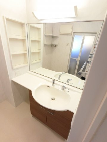 【独立洗面台】