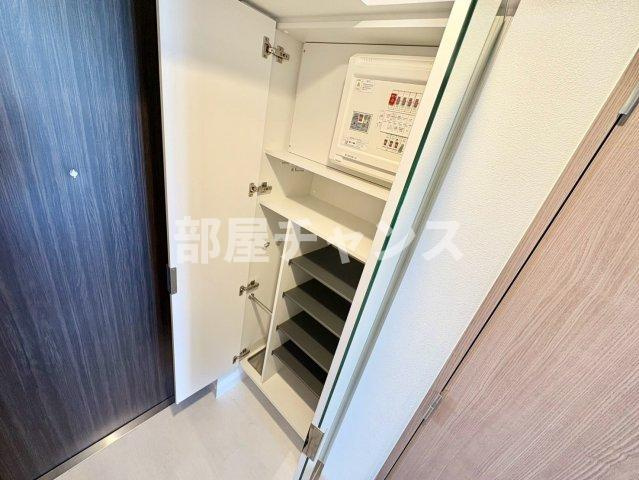 エスリード栄エステージの収納