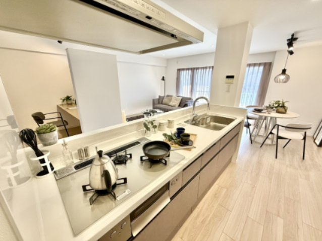 ロイヤルコンフォート日進のキッチン|キッチン（2025年10月新規交換）