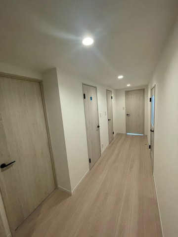 ワコーレロイヤルヒルズ横浜蒔田の洋室|ゆったりした洋室です