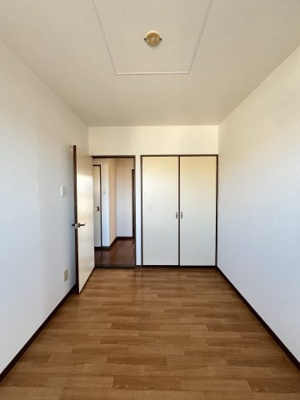 【洋室】 | メゾンドール