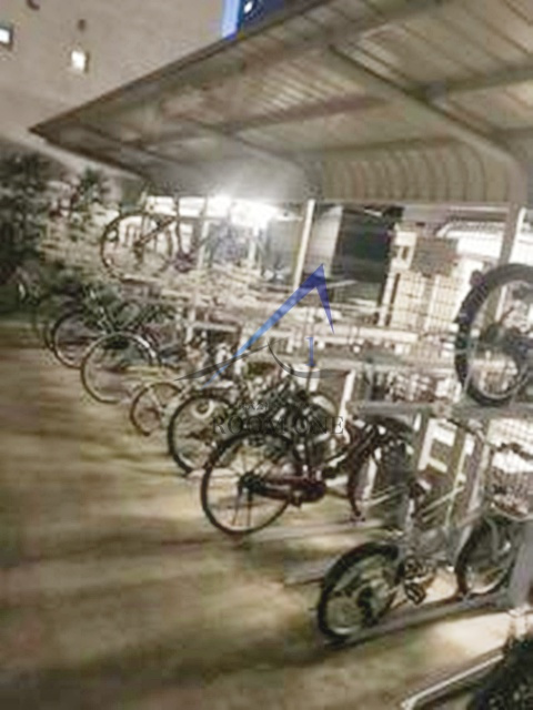 フェアリーガーデン横濱阪東橋のその他共用部分|駐輪場です。