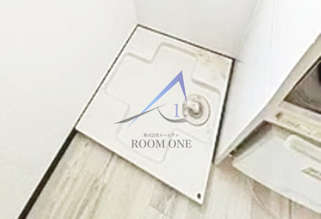 ジャスミン高田馬場の設備|洗濯機置き場です。