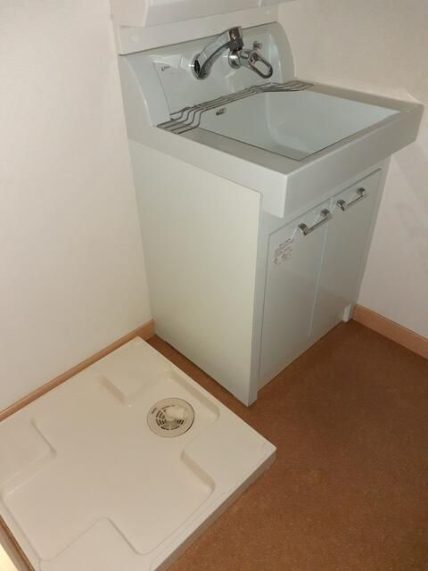 ラクス本八幡の独立洗面台