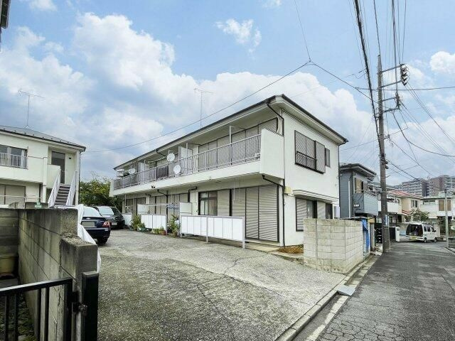 第８正栄ハイツの外観