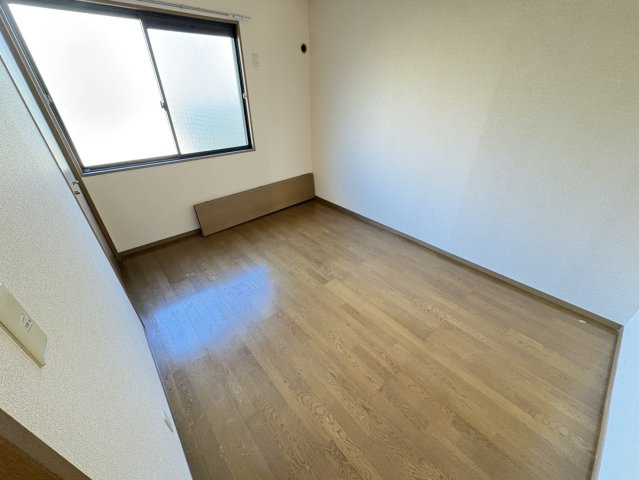 サニーコート田辺Bの居間・リビング