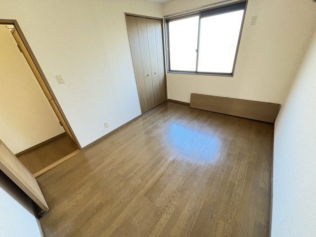 サニーコート田辺Bの寝室