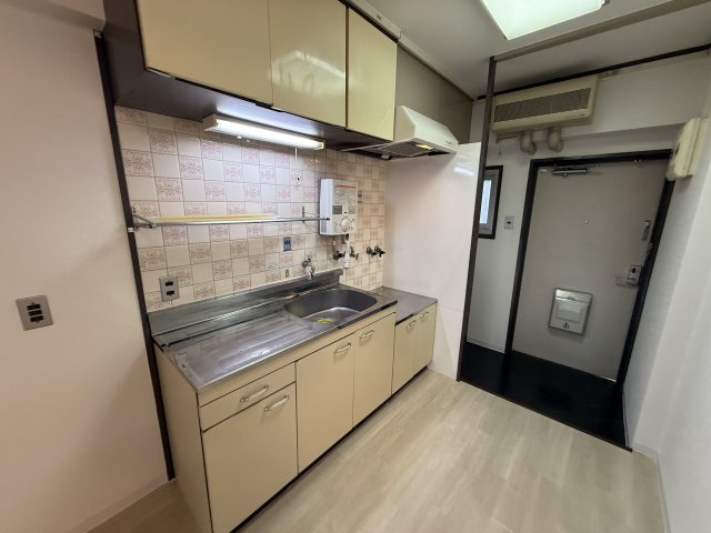 庄内フラッツのキッチン