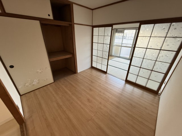 庄内フラッツの居間・リビング