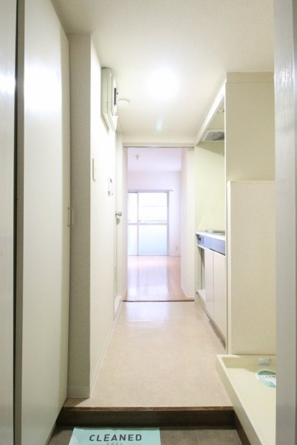 サンパレス中野の玄関|ゆったりとした玄関です