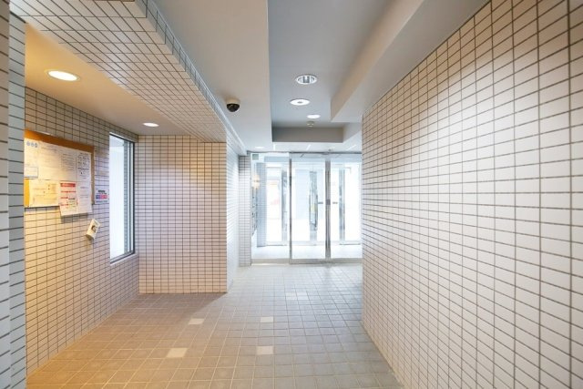 ガラ・ステージ中野のエントランス|落ち着いたエントランスです