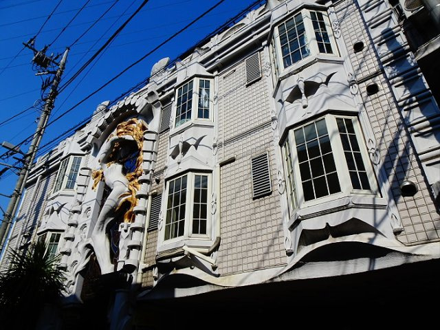 ラポルタイズミ